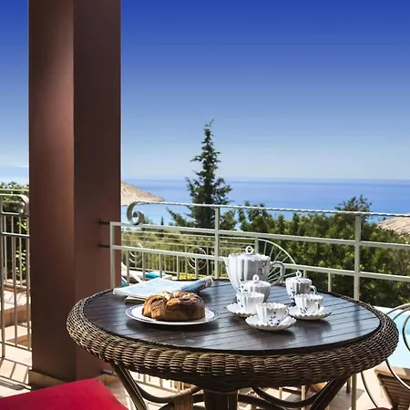 Leanda By 로우드하타